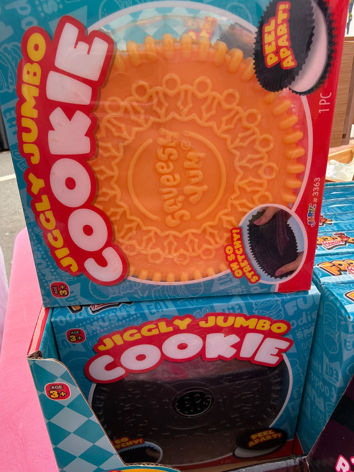 JIGGLY JUMBO COOKIE
